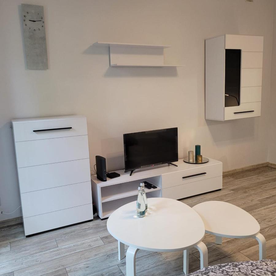 Apartament Tuwima Zabrze Bagian luar foto